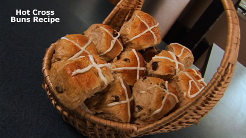 How To Make Hot Cross Buns