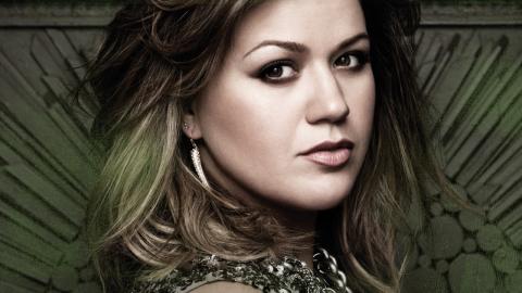 Top 10 Kelly Clarkson songs