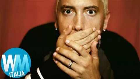 Top 10 CANTANTI FINITI nei GUAI a causa delle loro CANZONI!