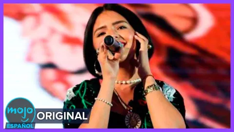 ¡Top 10 FAILS de Artistas CANTANDO el Himno Nacional Mexicano!