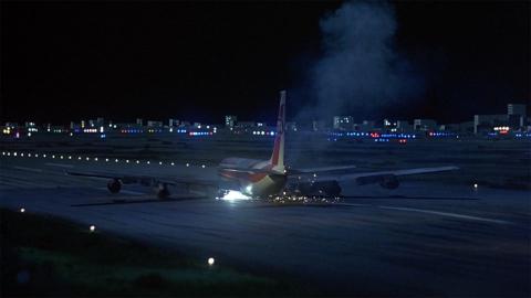 Top 10 Plane Landing Scenes in Film/TV