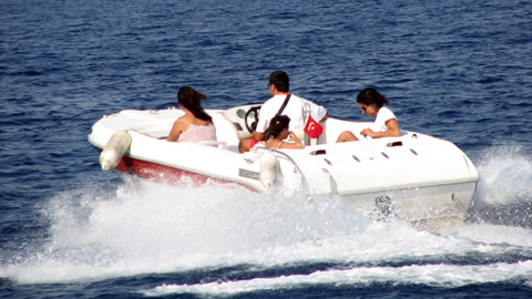 The Boat Show - Luxury Boats