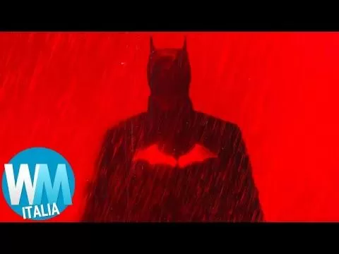 Top 10 COSE più STUPIDE mai fatte da BATMAN!