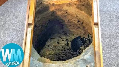 ¡Top 10 Cosas Más ESCALOFRIANTES Encontradas en CASAS!