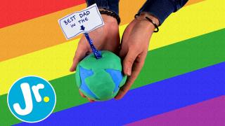 How To Make Planet Earth! - Simple Crafts for Kids