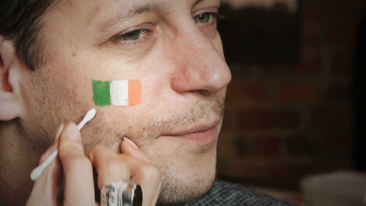 St. Patrick's Day Makeup for Men: Irish Flag