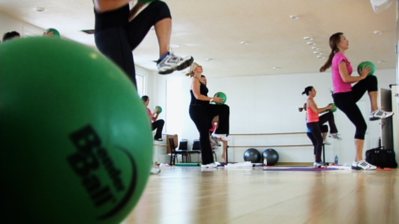 The Bender Ball Workout Guaranteed to Work Your Core