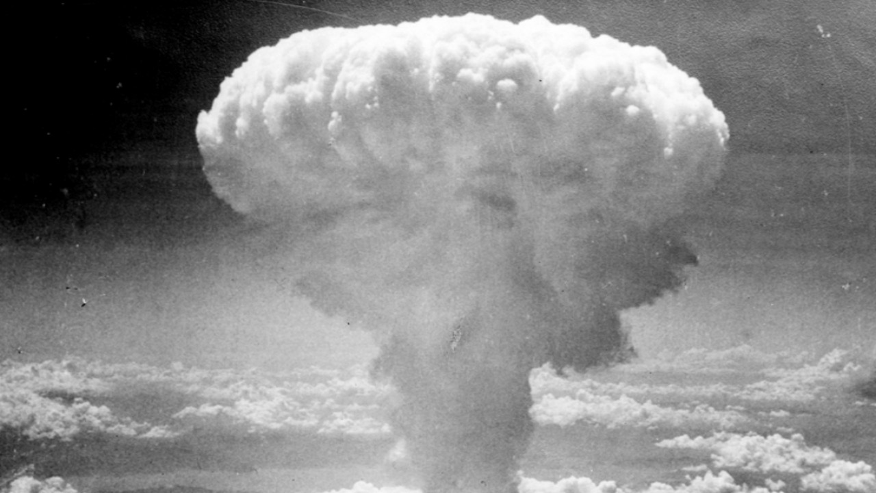 nuclear weapons in world war 2
